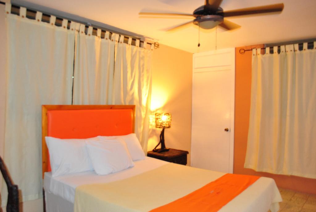 Hotel Imperial Cap-Haïtien Exteriér fotografie