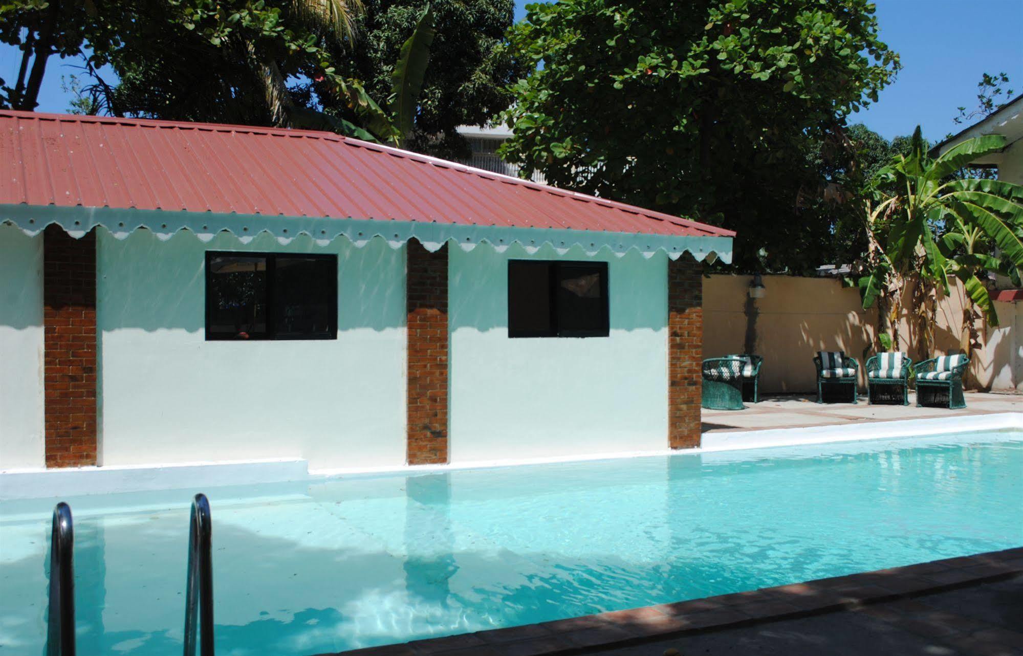 Hotel Imperial Cap-Haïtien Exteriér fotografie